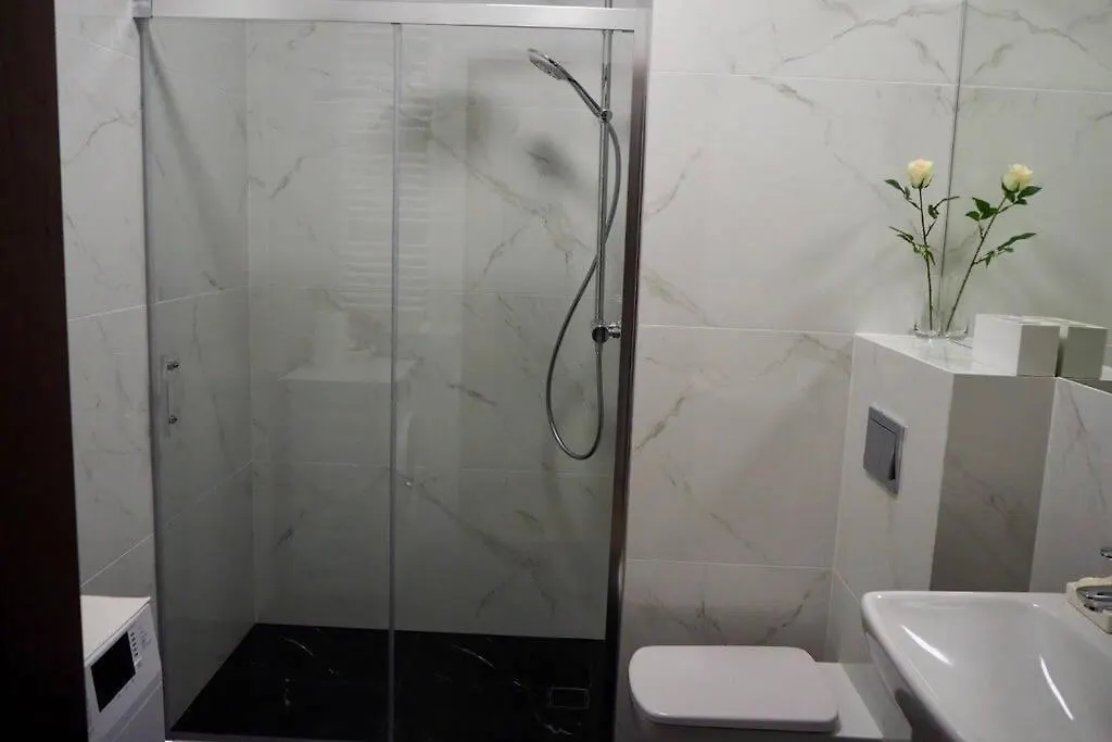 Studio Nr 1 Close To Medicover And Paley Institute Warsaw Apartment